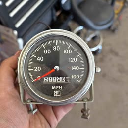 Vintage Mechanical Speedometer (0–160 MPH, Odometer) – Parts/Resto